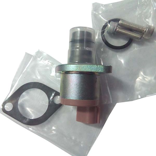 RE534109 John Deere control valve (Help Parts) - Image 2